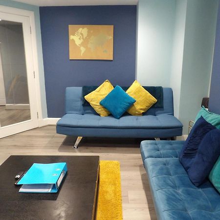 Lovely 3 Bedroom Apartment With Private Garden In Edinburgh City Centre Eksteriør bilde