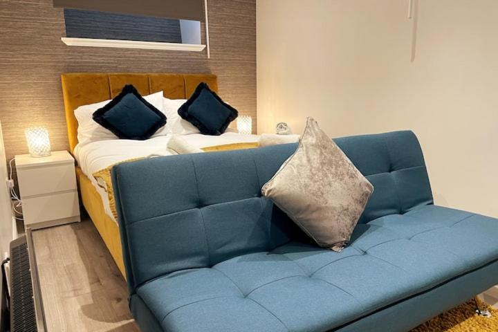 Lovely 3 Bedroom Apartment With Private Garden In Edinburgh City Centre Eksteriør bilde