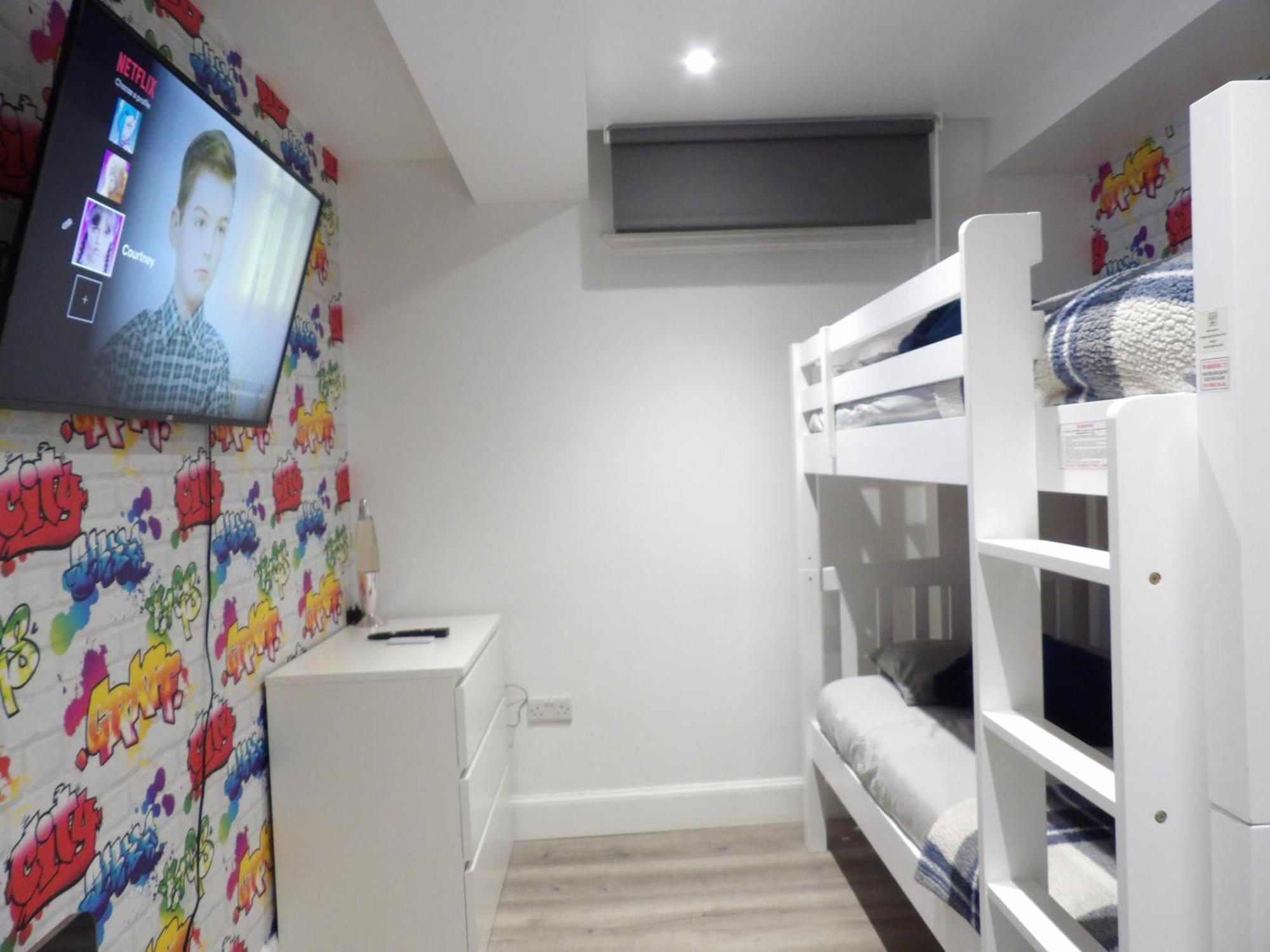 Lovely 3 Bedroom Apartment With Private Garden In Edinburgh City Centre Eksteriør bilde